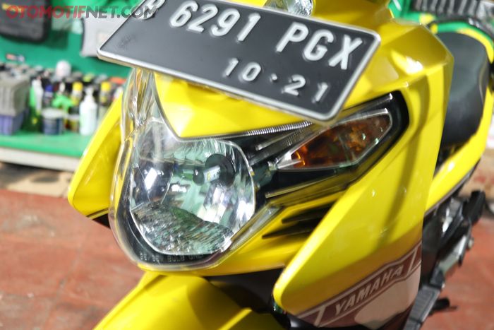 Pakai batok depan Yamaha Nouvo LED Light versi Vietnam!