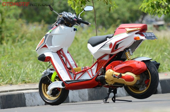 Italjet Dragster dibekali mesin 2 tak 180 cc