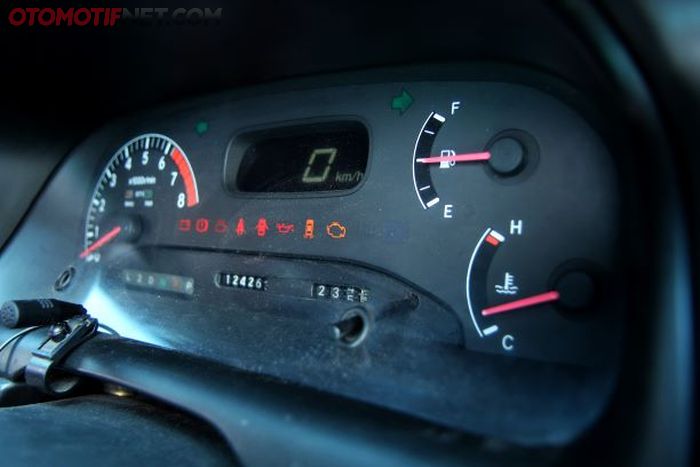 Spidometer digital OEM AE101 