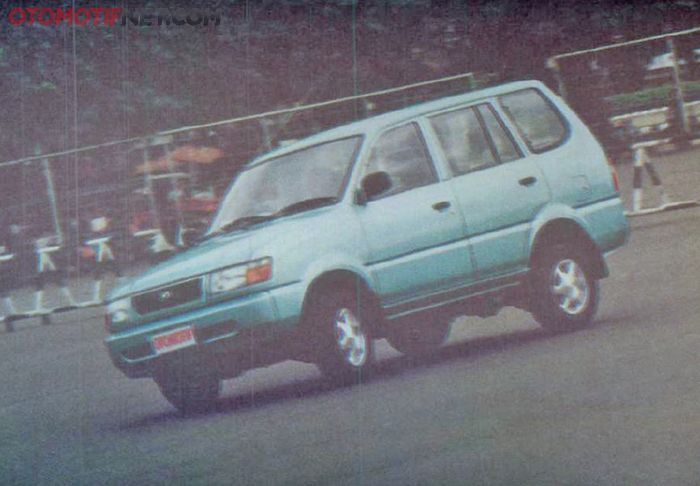 Toyota Kijang Kapsul 1997