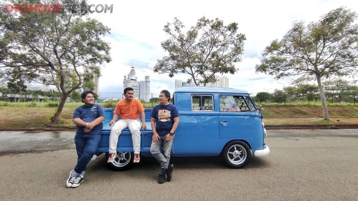 VW Dakota Double Cab bentuknya unik, ada dua baris jok dan bak