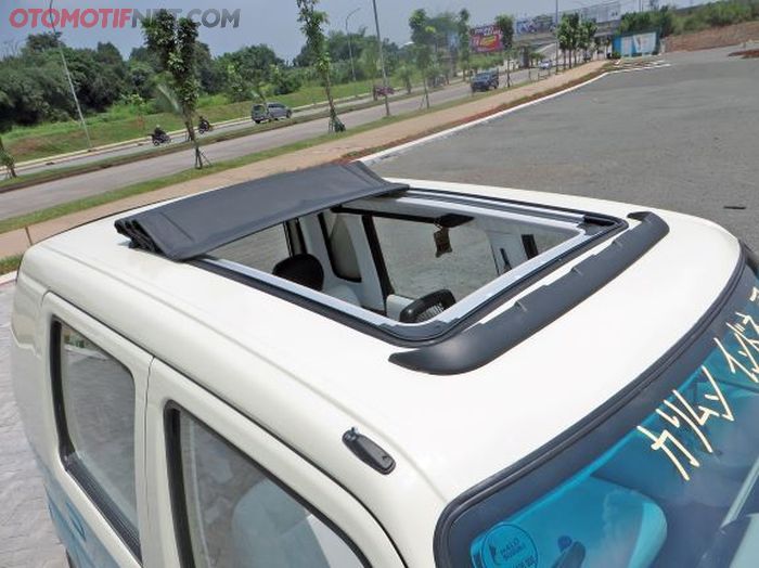 Ragtop sunroof Webasto Holandia 400, mewah! 