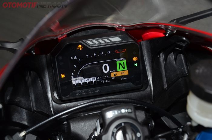 Panel instrumen Honda CBR600RR 2021, jadi full digital