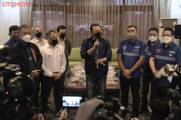 Dorna Sports dan FIM bertemu Bamsoet sebelum meninjau sirkuit Mandalika untuk MotoGP Indonesia