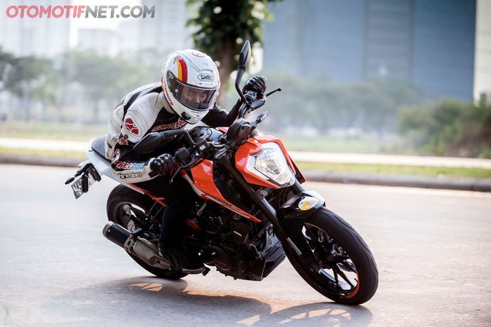 New KTM Duke 250 menjadi yang terbaik di kelas Sport Naked 200-250 cc OTOMOTIF Award 2021
