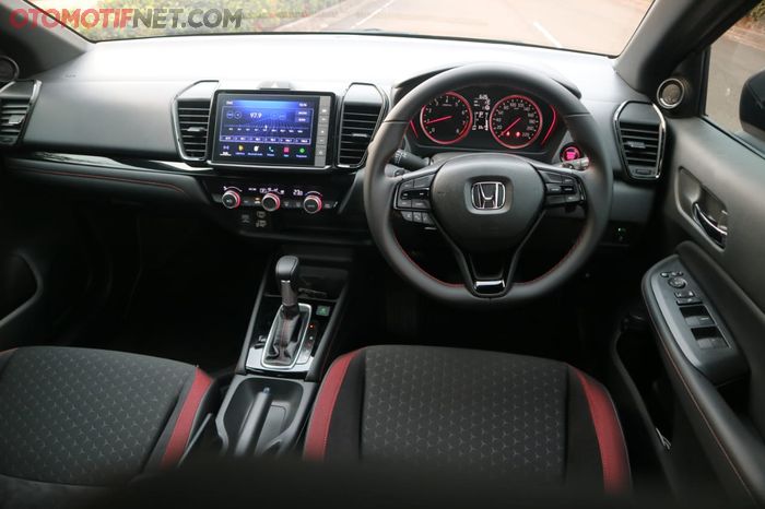 Interior Honda City Hatchback RS 