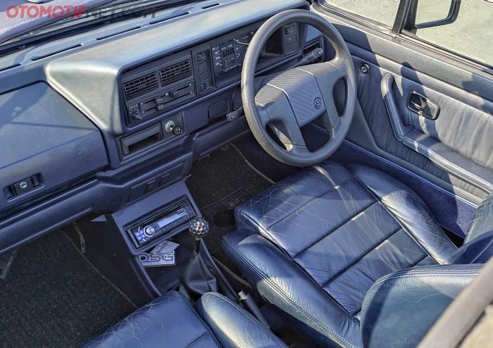 Interior VW Golf Mk1 Cabriolet