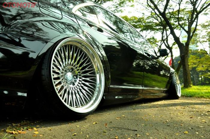 Semua sepatbor sudah di radius fender dan widebody