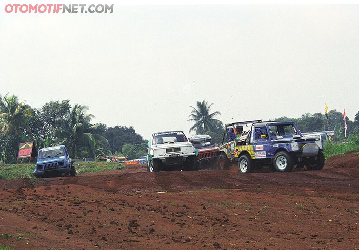 Balap SODA sangat menghibur penonton