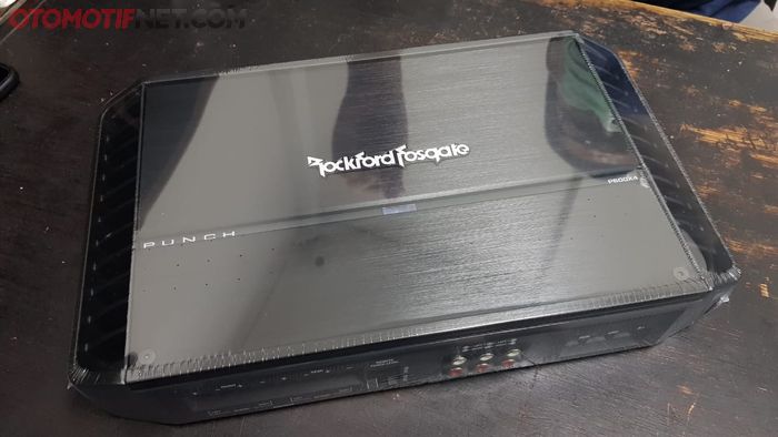Power Amplifier Rockford Fosgate Punch 600 Watt 4 Channel