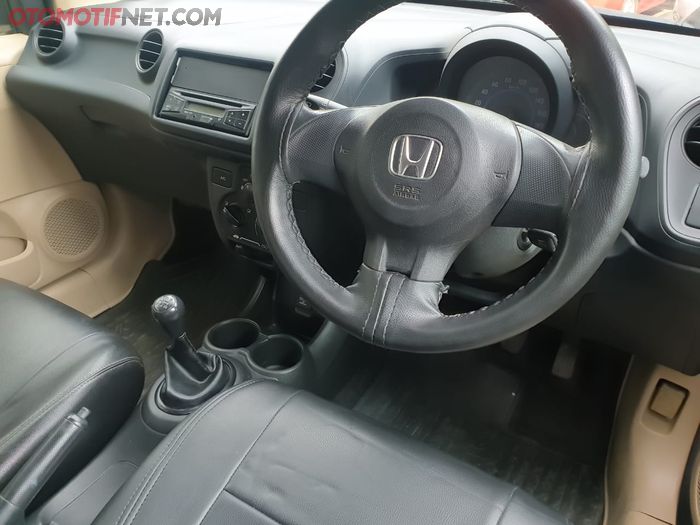 Interior Honda Mobilio 2015 Bekas Taksi Blue Bird