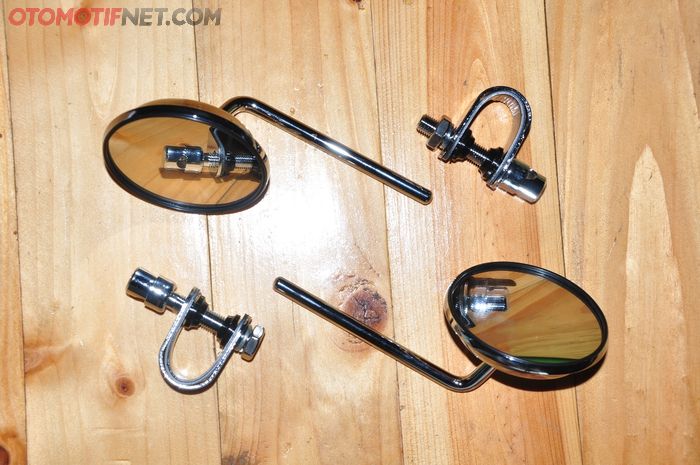 Spion aftermarket model bulat ini dijual oleh Bengkel Teras seharga Rp 380 ribu