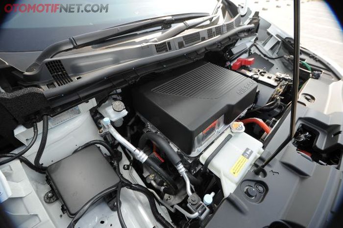 Motor listrik All New Nissan Leaf, diklaim mampu hasilkan tenaga 110 kW (150 PS) dan torsi puncak 320 Nm