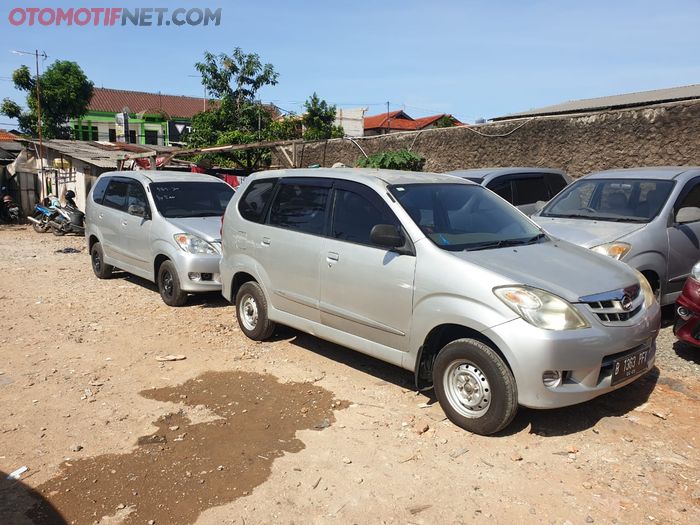 Daihatsu Xenia Li 2007 - 2010 eks PT