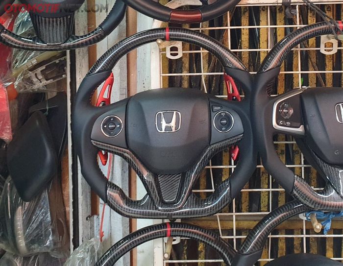 Setir Honda HR-V custom flat bottom dan carbon fiber