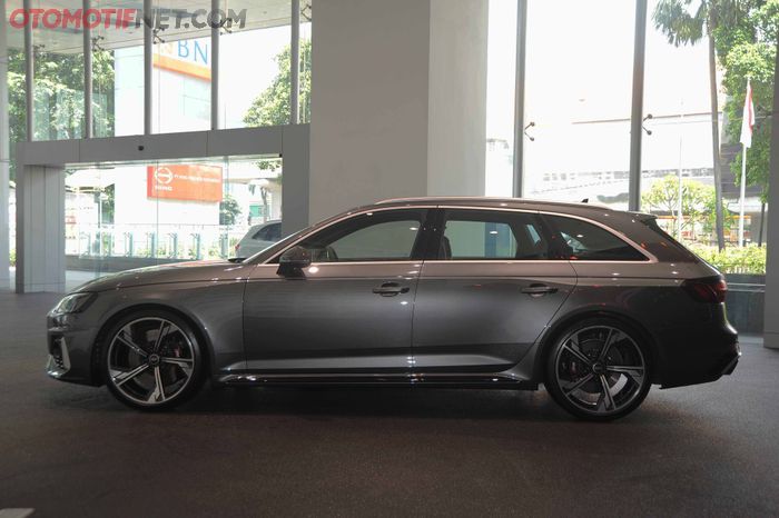 The New Audi RS 4 Avant