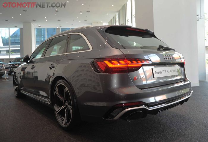 The New Audi RS 4 Avant