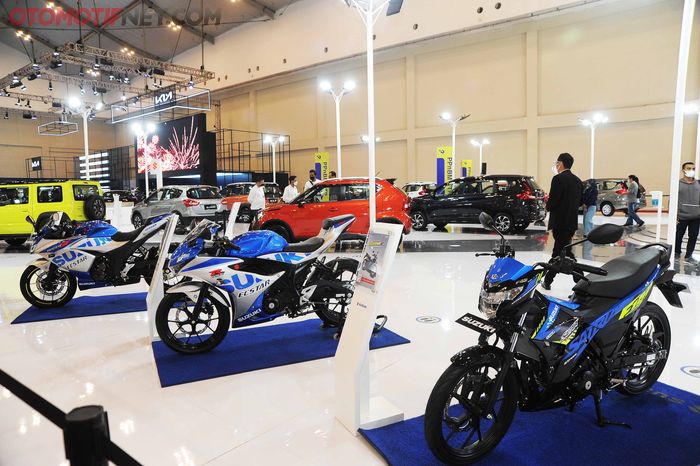 Kehadiran line up terbaru sepeda motor Suzuki, yakni Gixxer SF250, turut menyedot perhatian pengunjung