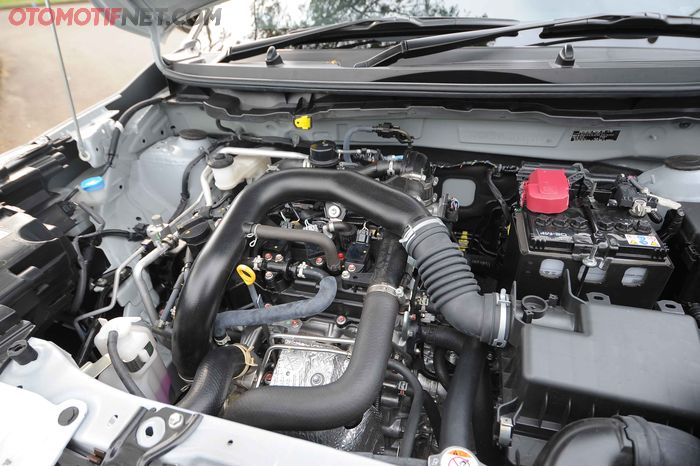 Daihatsu Rocky mesin 1.000cc turbo