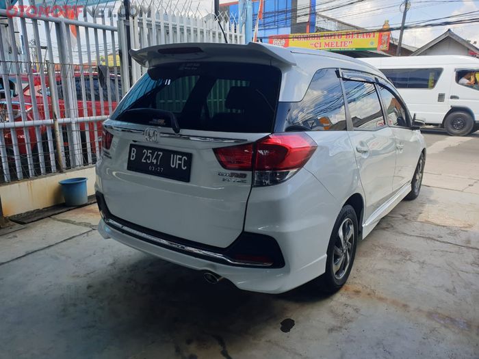 Honda Mobilio RS CVT bekas