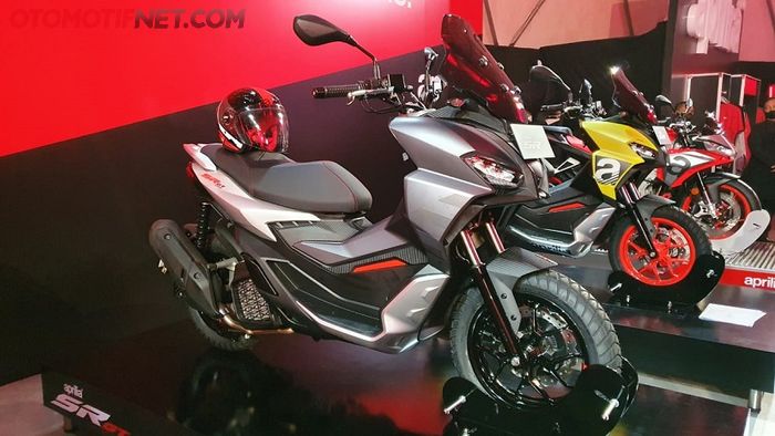 Aprilia SR GT 200 diluncurkan Piaggio Indonesia dan dikabarkan akan menjadi motor paddock Aprilia Racing Team di MotoGP. 