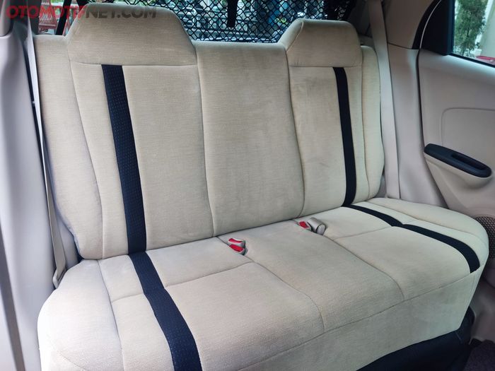 Interior Honda Brio dilapis bahan kain Toyota Alphard