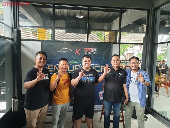 Konferensi pers Indonesia Car Audio Tuning Endurance Battle 2022