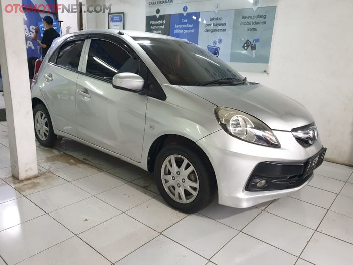 Honda Brio bekas