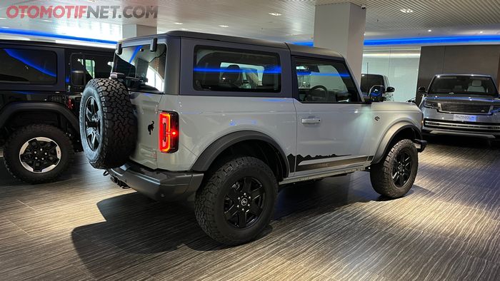 Ford Bronco Wildtrak dipajang di Glamour Auto Boutique