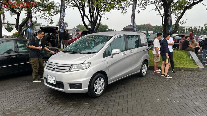 Honda Freed facelift ala Freed Hybrid Jepang di JDM Fest 2023
