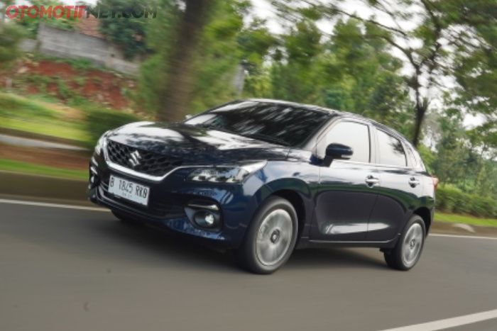 Suzuki Baleno saat dijajal tester OTOMOTIF Group