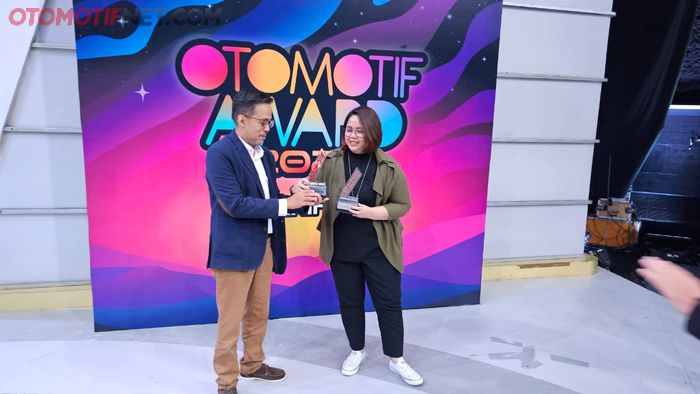 MItsubishi Xpander meraih gelar Best MPV Crossover di OTOMOTIF Award 2023