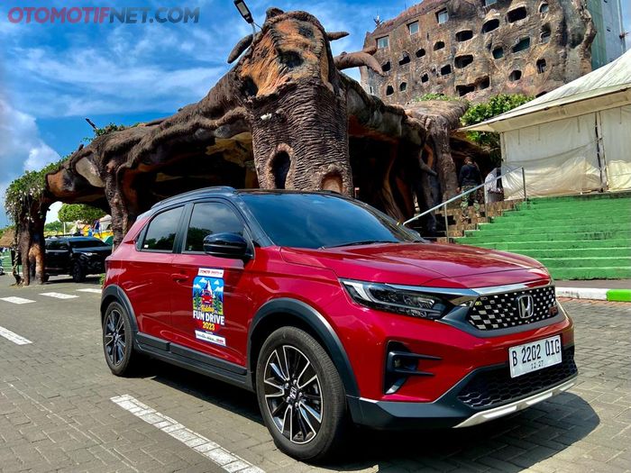 Honda WR-V RS saat melancong ke kawasan Eco Green Park di Jawa Timur