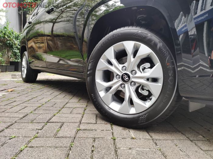 Pelek Stargazer Active kini pakai pelek alloy dengan ukuran lebih besar