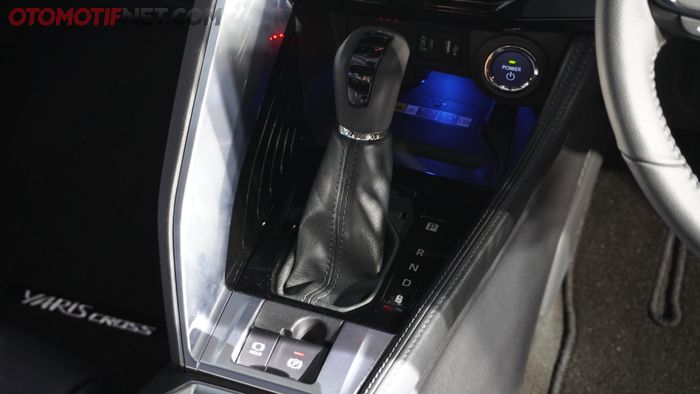 Tuas transmisi matik Toyota Yaris Cross