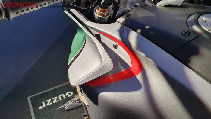 Adaptive Aerodinamic, salah satu fitur andalan Moto Guzzi V100 Mandello