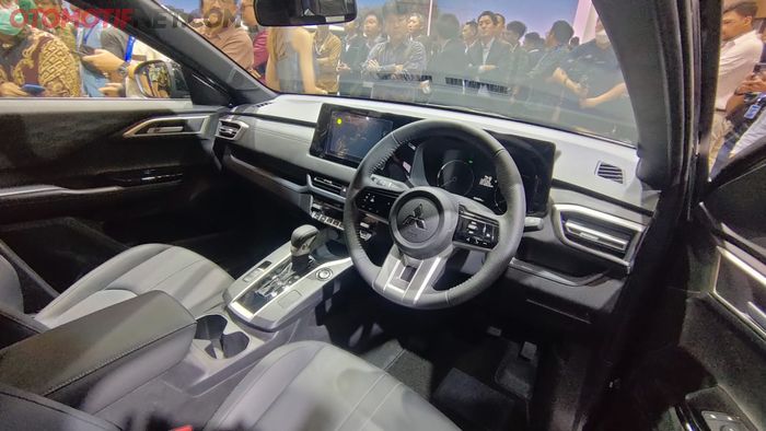 Penampakan interior Mitsubishi Xforce, tampil mewah