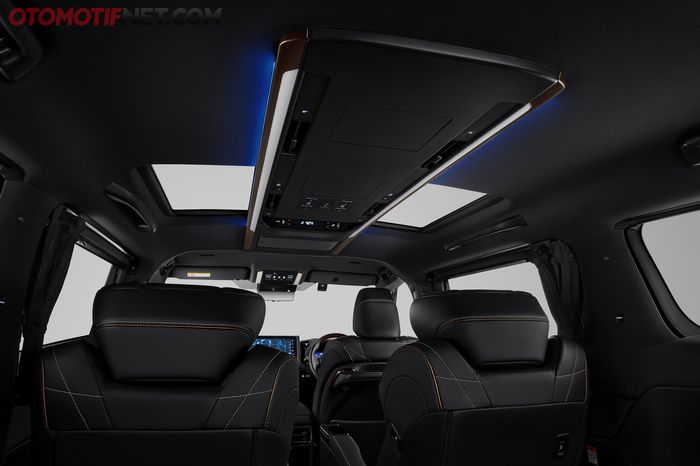 Interior Toyota Alphard 2023 yang launching di GIIAS 2023