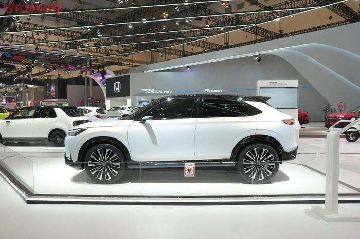 Honda SUV e:Prototype dipajang di GIIAS 2023, bentuk mirip HR-V