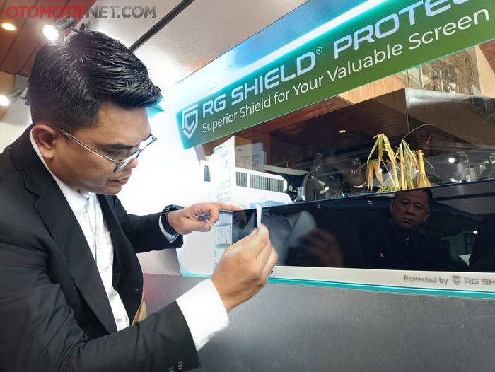 RG Shield Protective Film tawarkan lapisan film untuk layar head unit