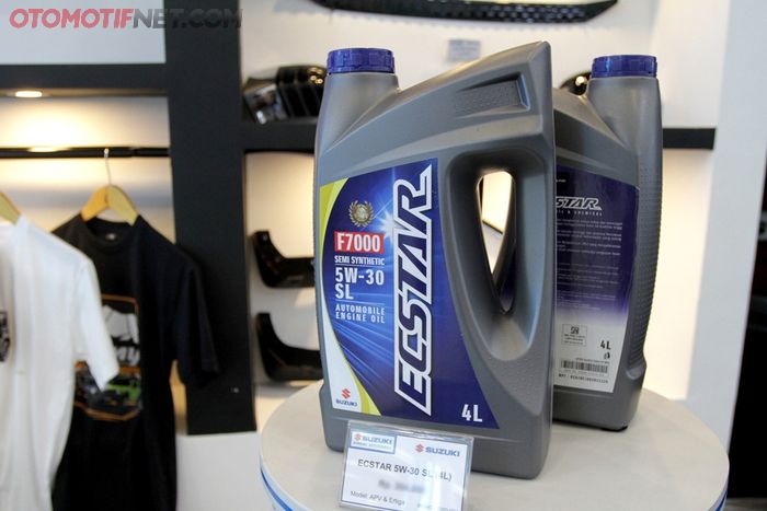 Oli Ecstar khusus untuk semua model mobil Suzuki.