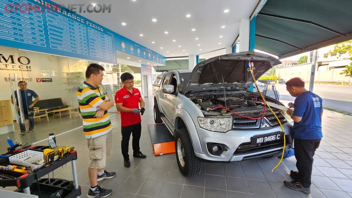 Bengkel Dokter Mobil bernama Domo Auto Tech, Selangor Malaysia