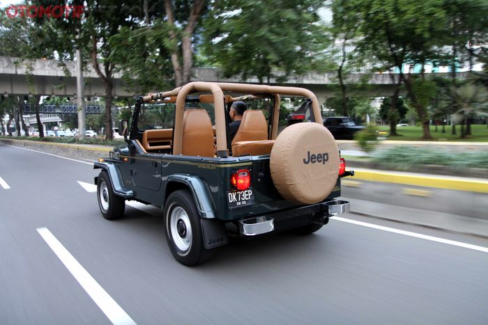 Wrangler YJ Ivann, kerap jadi pusat perhatian