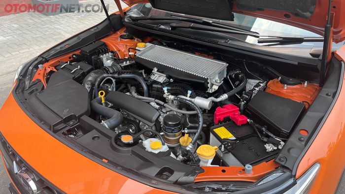 Mesin boxer 2.4L turbo Subaru WRX Sedan tS CVT Eyesight