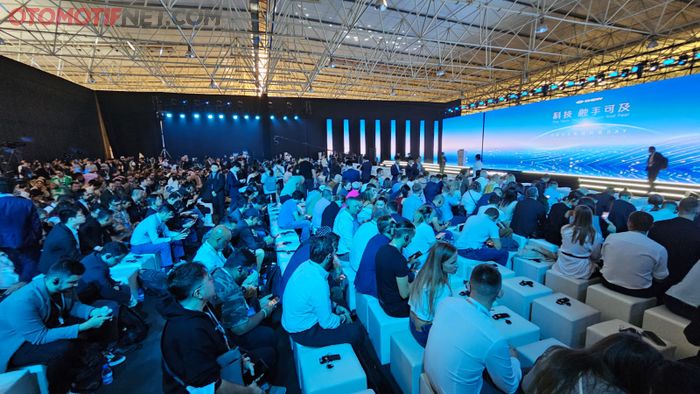 Lebih dari 500 konsumen dan media dari 45 negara hadi dalam acara Chery Technology Day 2023