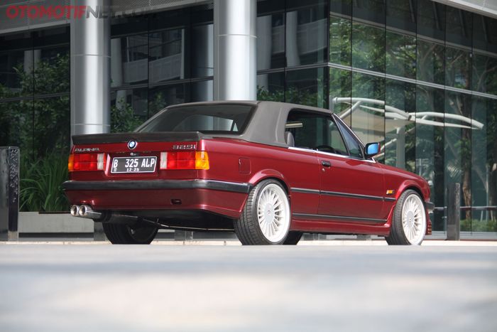 Modifikasi BMW 325 i Cabriolet 1986 
