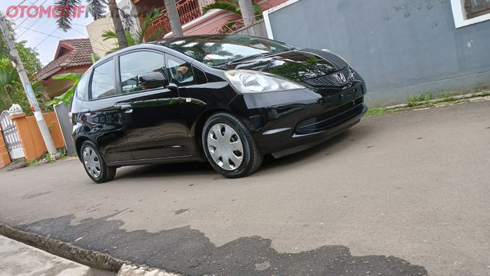 Honda Jazz GE8 1.5 S 2010