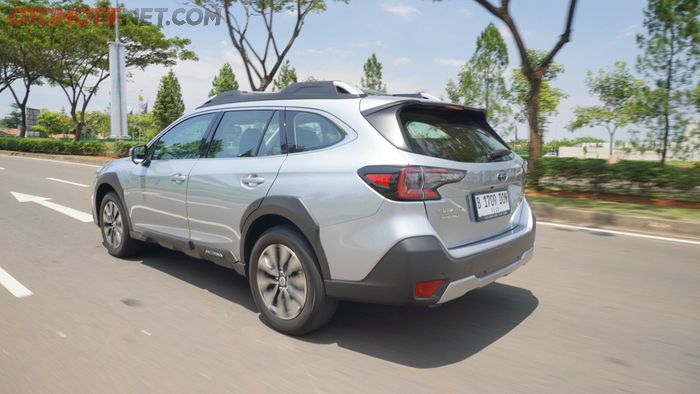 Test drive Subaru Outback 2.5i-Touring EyeSight
