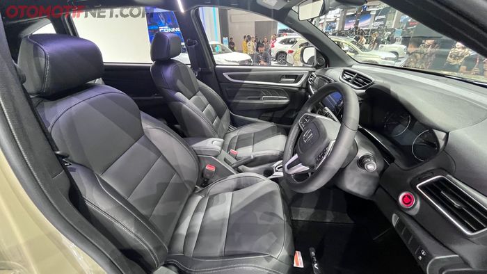 Interior Honda BR-V N7X Edition