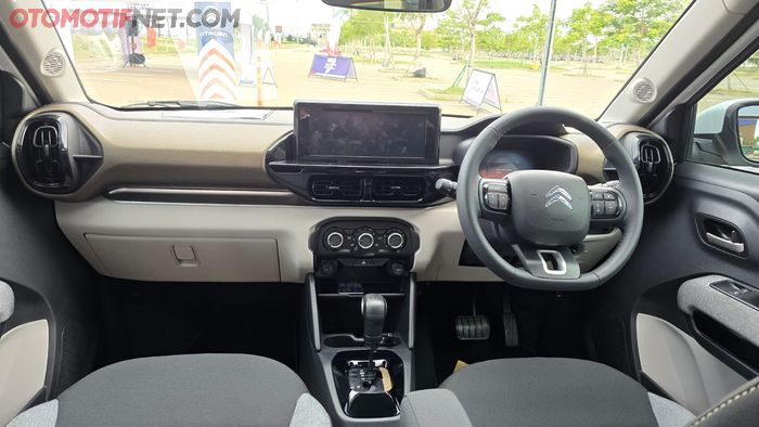Interior All New Citroen C3 Aircross SUV 7 seater